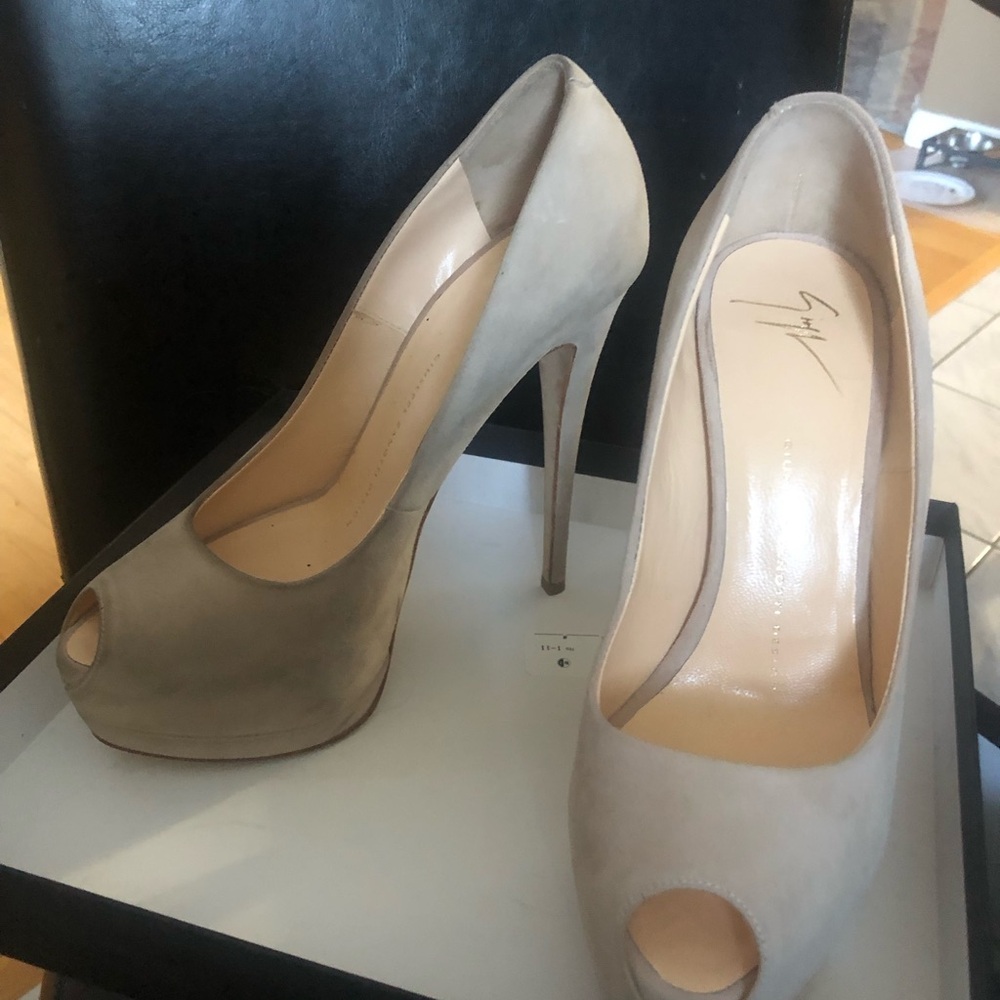 Giuseppe Zanotti sand colour Peep-Toe Heels.